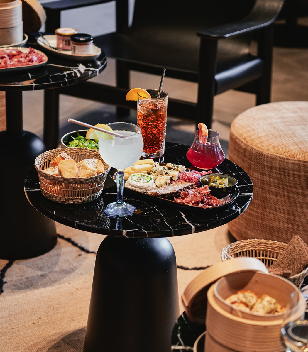 Bar, tapas, golf indoor lieu de divertissement pour afterwork ou privatisation ludique à Paris 13